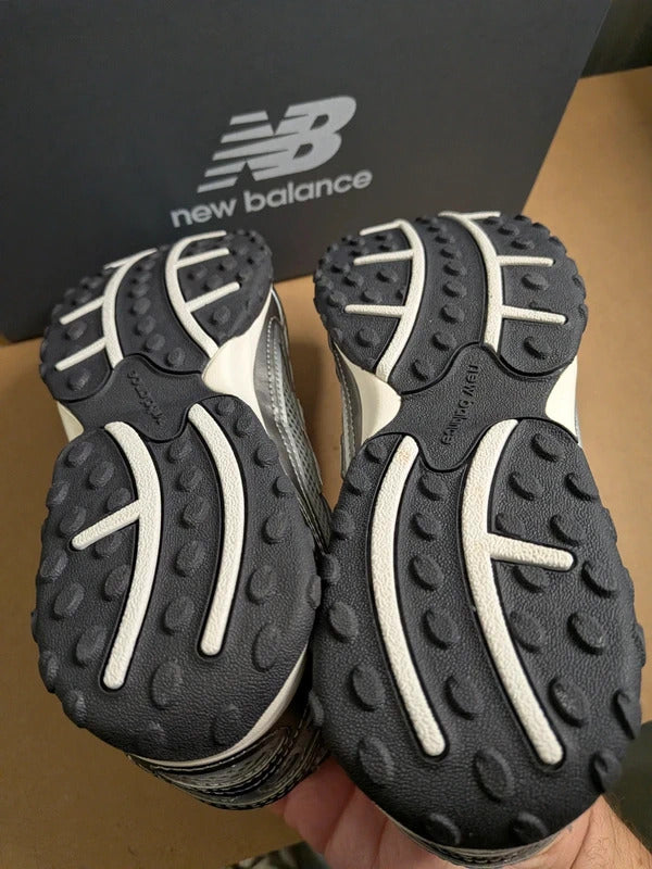 New Balance 204L  Unisex trainers U204L1KP size 4.5