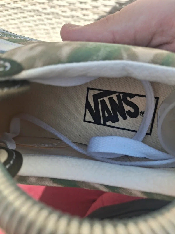 Vans Old Skool Camouflage trainers size 5.5