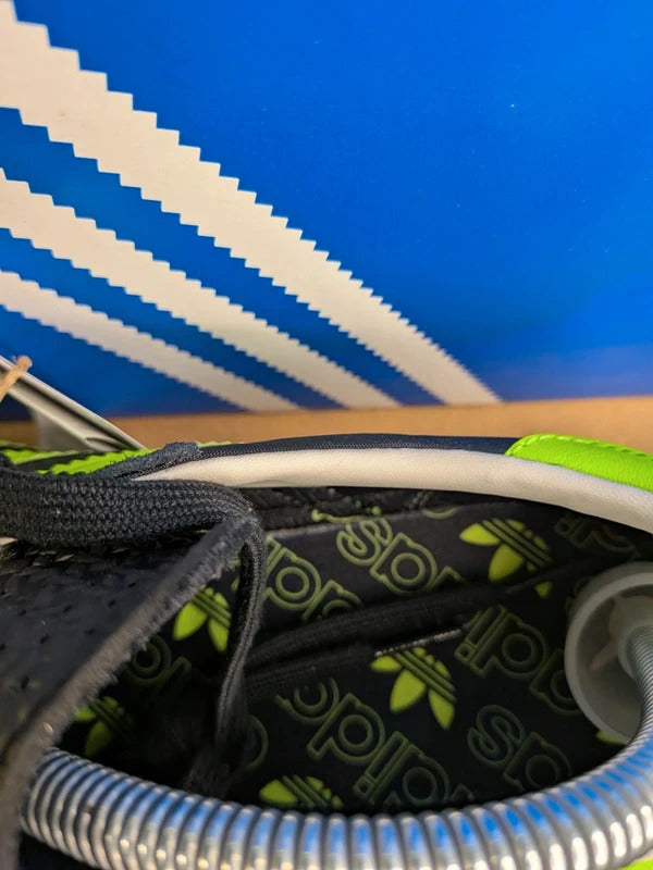 Adidas SL72 JR8777 Black Neon Green size 7.5