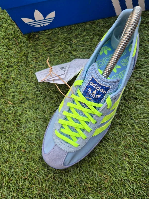 Adidas Originals SL72 | JQ8308 | size 4