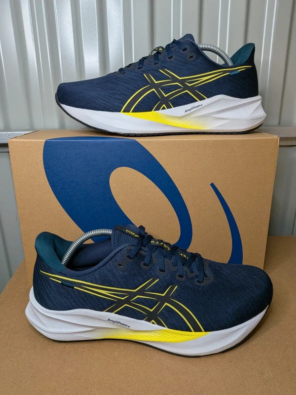 ASICS versablast 4 Mens running trainers size 9.5