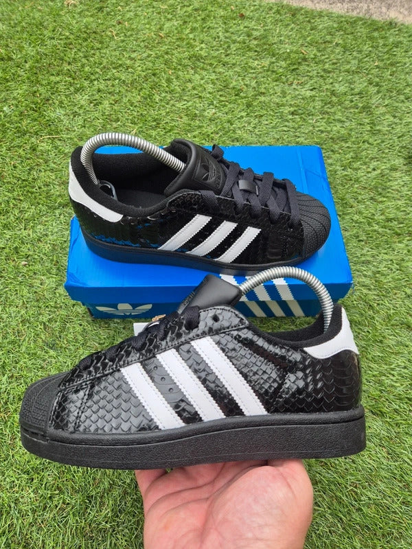 Adidas Superstar | Croc Print KH9019 | size 4