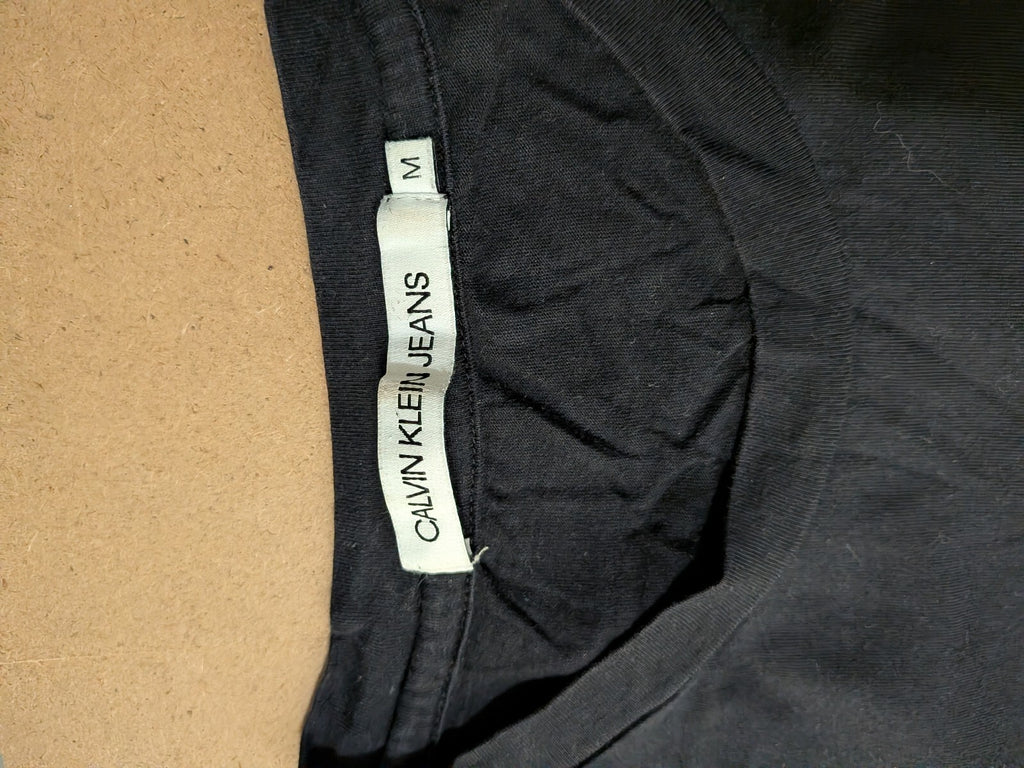 Calvin Klein Long sleeved tshirt medium