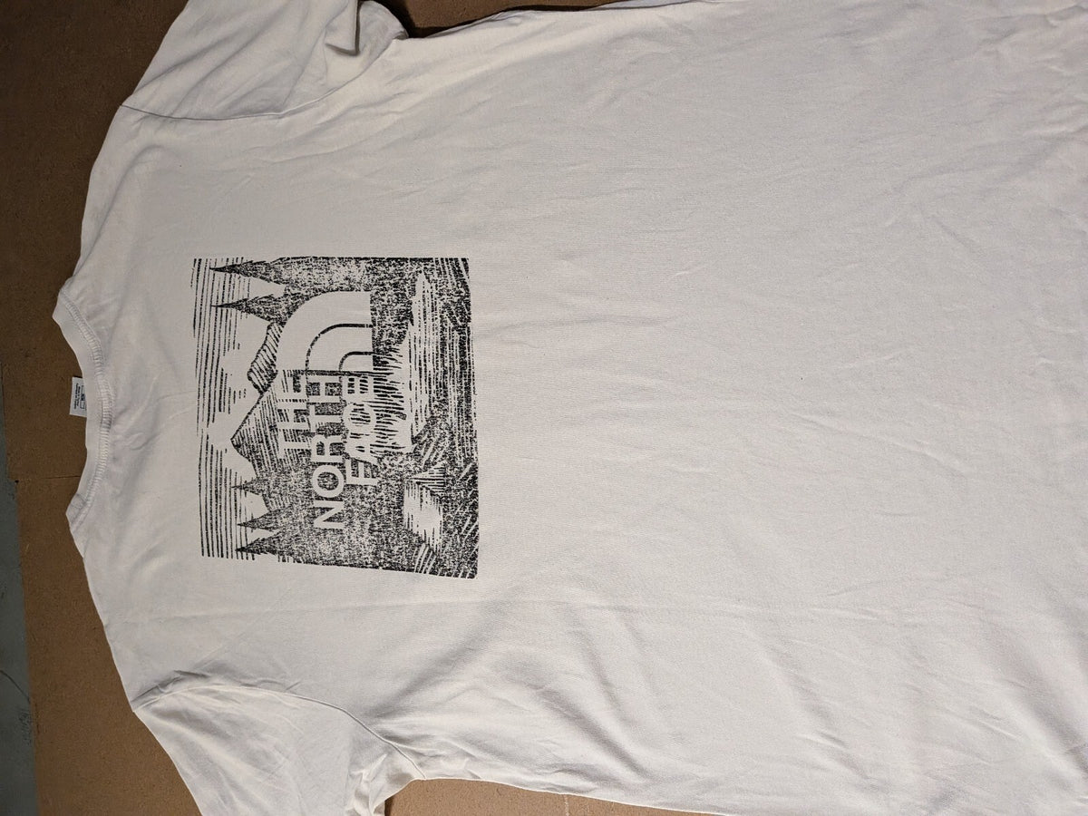The North Face Logo Printed Tshirt Medium