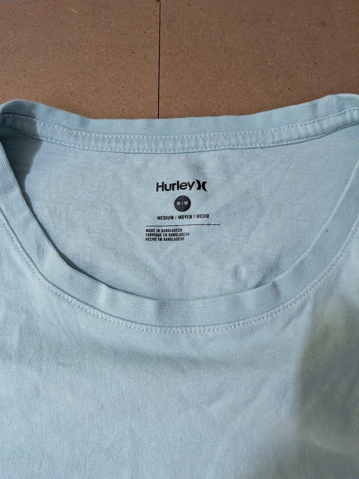 Hurley 'Island Vibes' Tshirt medium