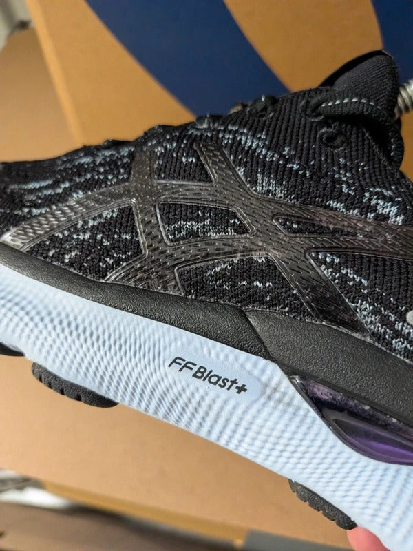 ASICS Gel Nimbus 24 MK Running trainers size 5
