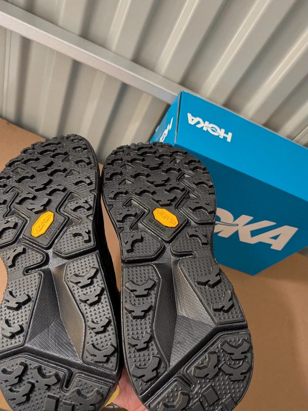 Hoka Speedgoat 2 Vibram trail running shoes size 8